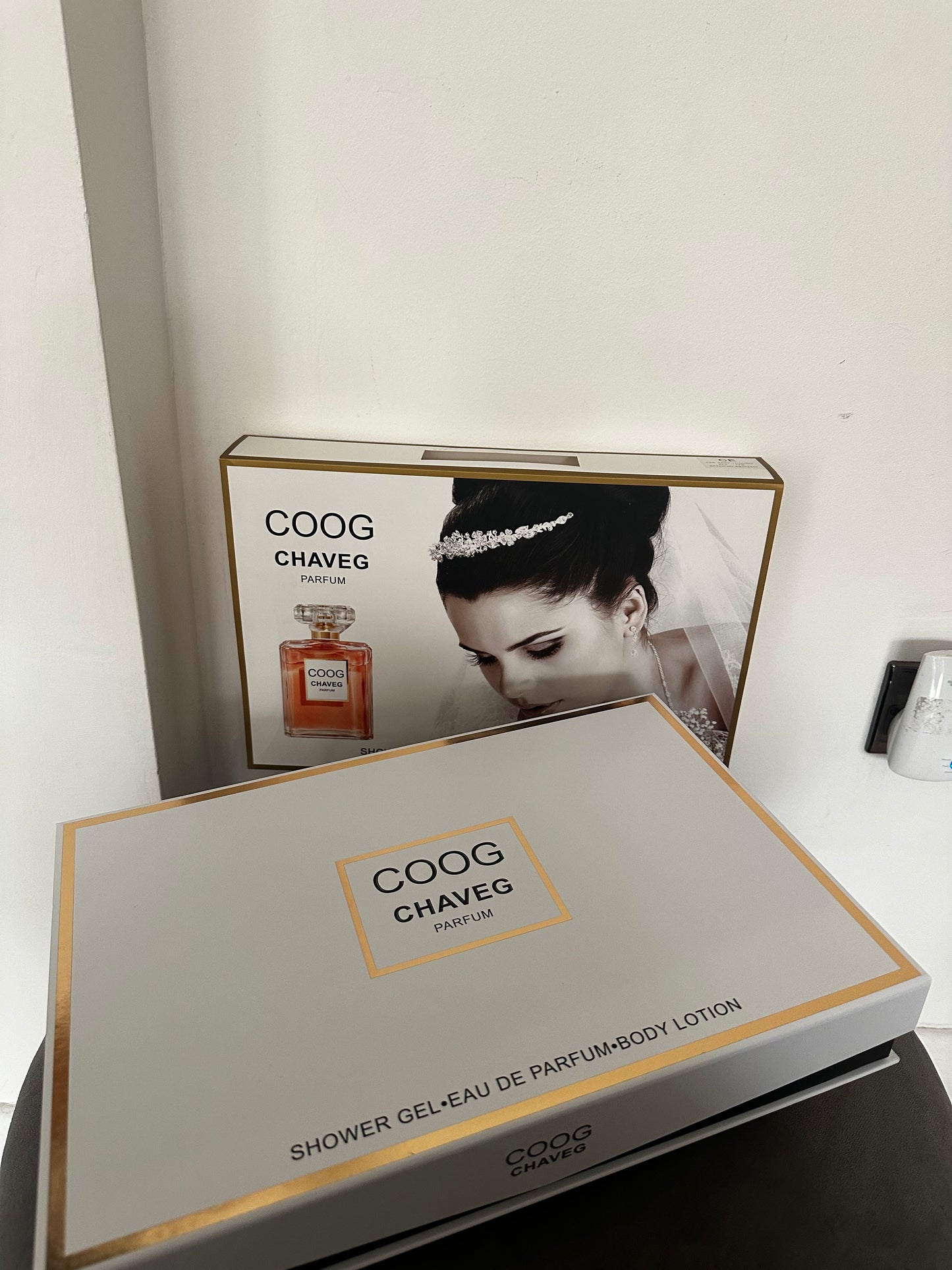 COOG CHAVEG Perfume Set, 3X Perfume, Shower Gel, Body Lotion.