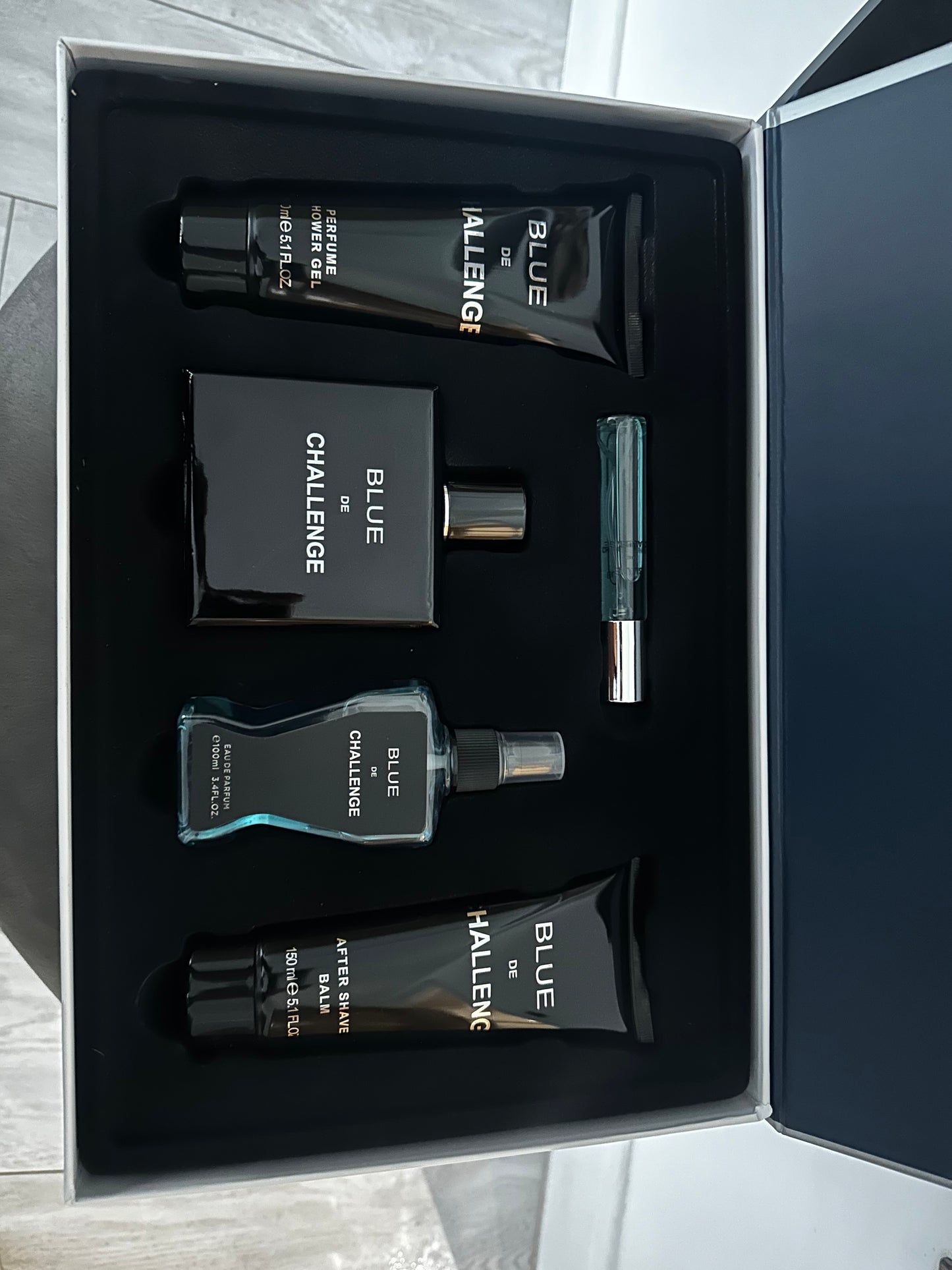 BLUE DE CHALLENGE perfume set, 3X Perfume, Shower Gel, Body Lotion.